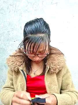 ngocngoc cute online show from September 27, 2025, 2:05 am