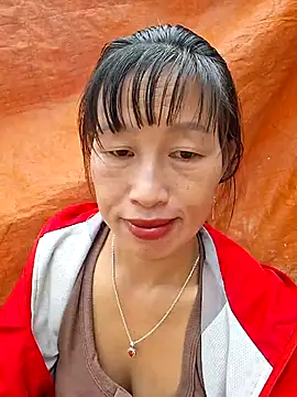 ngocngoc cute online show from October 24, 2025, 1:03 am