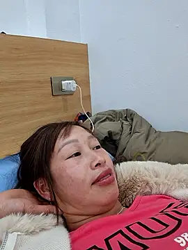 ngocngoc cute online show from January 11, 2026, 12:21 pm