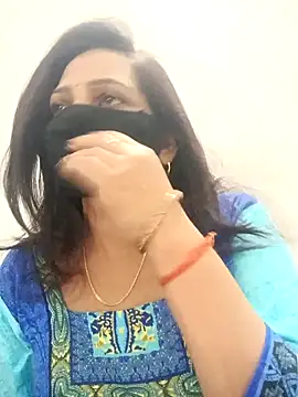 soni yhakur online show from April 17, 2026, 7:44 am