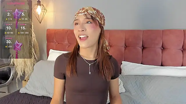 victoria decapri online show from March 20, 2026, 7:30 pm