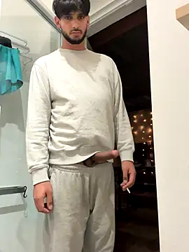 Gipsyboysteve online show from September 18, 2025, 9:17 pm