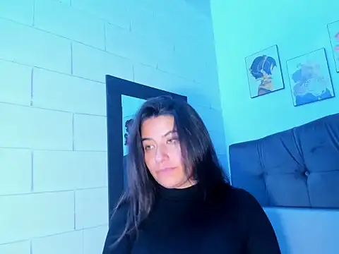  Roxxxane 09 online show from November 27, 2025, 6:21 pm