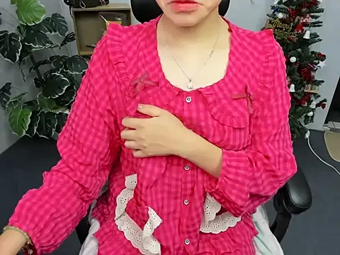 Xiao cute online show from December 22, 2025, 8:11 am