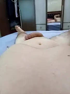 Gustavo198045 online show from January 18, 2026, 1:48 pm