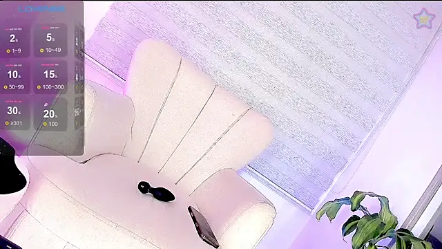 Eboney Hott online show from April 7, 2026, 11:15 pm