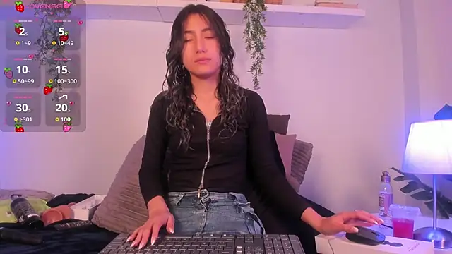 Vampgyal online show from November 20, 2025, 9:58 pm