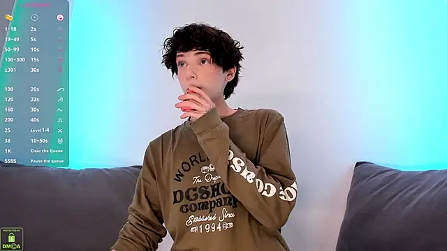 ColeStorm online show from October 8, 2025, 8:50 pm