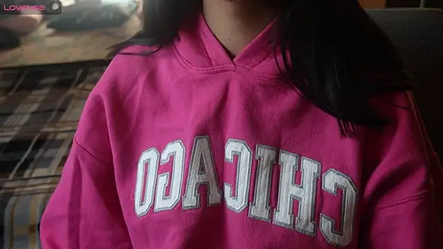 Snapshot of NidhiChandra chatting on December 3, 2025, 7:23 pm NidhiChandra online show from December 3, 2025, 7:23 pm