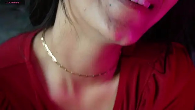 Snapshot of NidhiChandra chatting on March 27, 2026, 6:52 am NidhiChandra online show from March 27, 2026, 6:52 am