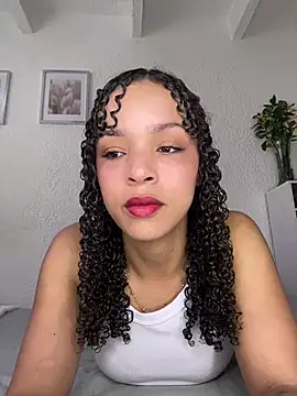 Yasmin777  online show from June 6, 2026, 5:06 pm