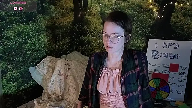 kohlbird online show from September 24, 2025, 4:49 am