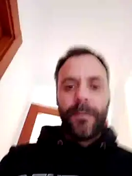 manchego85 online show from October 15, 2025, 9:42 am