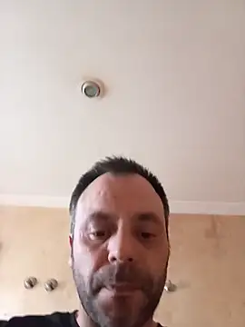 manchego85 online show from April 13, 2026, 3:39 pm