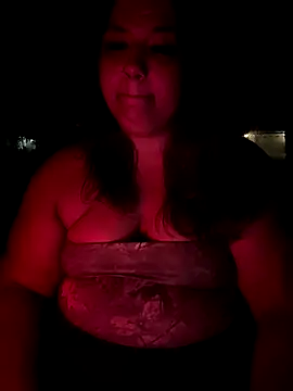 1n0nlythroat online show from September 17, 2025, 7:32 am