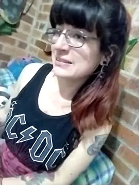  Alaskamisa online show from December 5, 2025, 3:59 am