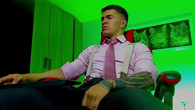 ALPHA DOMINUS  online show from September 9, 2025, 4:23 am