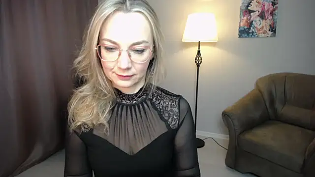 Ava Elior online show from December 14, 2025, 7:03 am