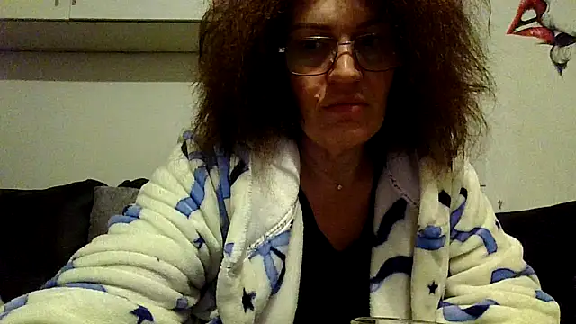 RubyyRosee online show from February 5, 2026, 6:29 am