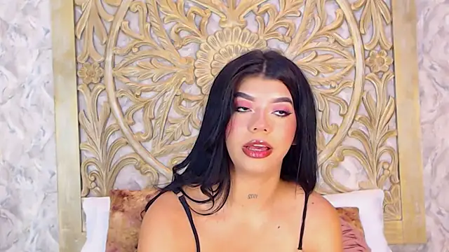 MelodyCarsson online show from November 12, 2025, 12:05 pm