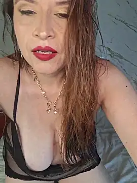 Lady Sofhia online show from November 13, 2025, 9:03 pm