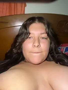 dahianna17 online show from January 11, 2026, 4:50 am