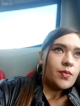 miss berlyn online show from December 14, 2025, 8:13 pm