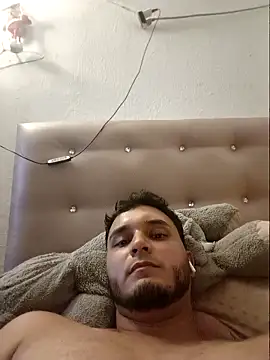 Hotguys111 online show from September 23, 2025, 4:04 am