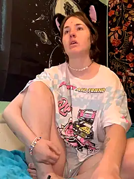 angelbliss10100 online show from December 2, 2025, 4:13 pm