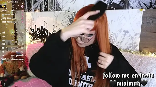 mia  yui online show from January 8, 2026, 11:18 pm