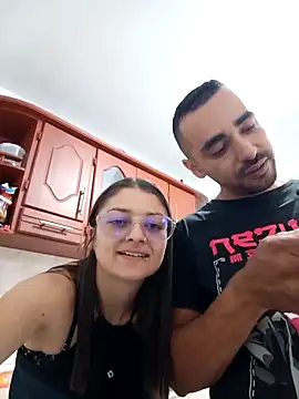 stivenlujan69 online show from March 4, 2026, 6:03 pm