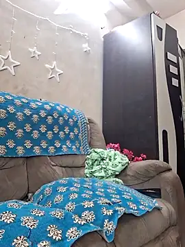 SIMIHOT online show from October 15, 2025, 7:52 am