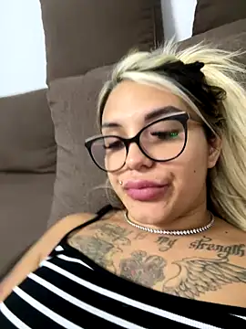 Princess-Jasmine07 online show from September 9, 2025, 2:27 pm