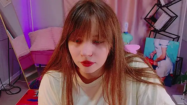 Moon  Bunny online show from June 10, 2026, 3:33 pm
