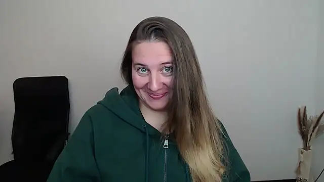 Darklure  online show from October 17, 2025, 3:25 pm