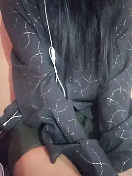 Snapshot of dream_Naughty_girl chatting on October 28, 2025, 12:30 pm dream Naughty girl online show from October 28, 2025, 12:30 pm