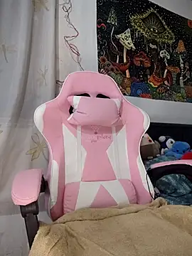 bettyboo2801 online show from February 26, 2026, 4:55 am