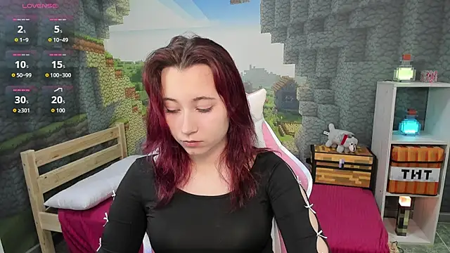 ClaraParks online show from September 26, 2025, 5:28 pm