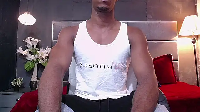 blackbignude online show from September 27, 2025, 1:21 am