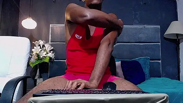 blackbignude online show from November 14, 2025, 5:28 am