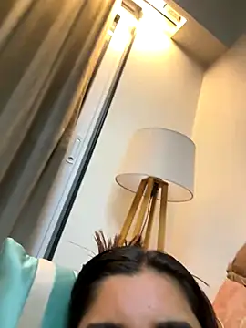 desitease online show from November 10, 2025, 7:24 pm