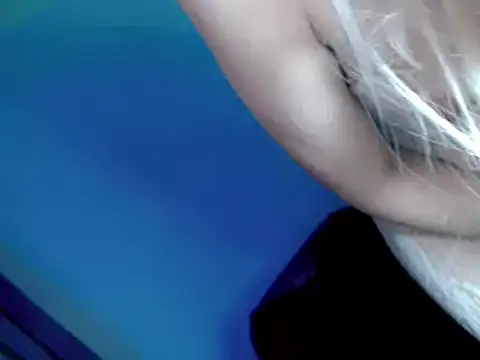 Snapshot of coffe_cat28 chatting on September 12, 2025, 2:00 am coffe cat28 online show from September 12, 2025, 2:00 am