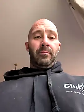 Snapshot of joeyoneill chatting on October 29, 2025, 5:04 pm joeyoneill online show from October 29, 2025, 5:04 pm