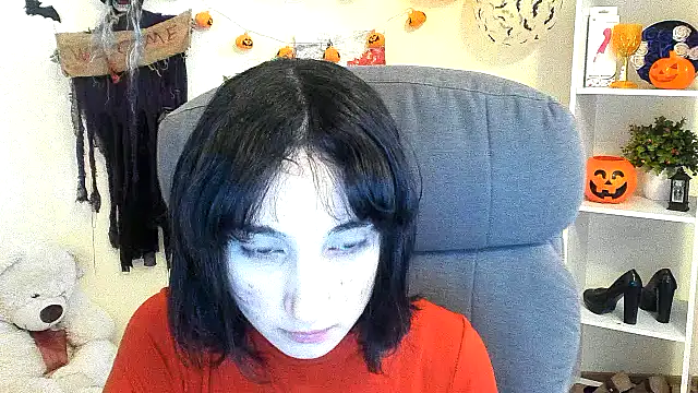 Marri-Stella online show from October 25, 2025, 8:11 am