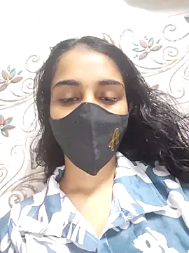 Snapshot of Zoya_G chatting on February 12, 2026, 11:05 am Zoya G online show from February 12, 2026, 11:05 am