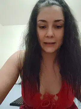 Snapshot of SaraViss20 chatting on February 17, 2026, 12:56 pm SaraViss20 online show from February 17, 2026, 12:56 pm