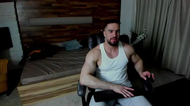 IvanHydee online show from April 5, 2026, 4:53 am