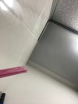 JuanitaMore01 online show from December 20, 2025, 11:01 pm