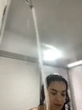 JuanitaMore01 online show from December 21, 2025, 8:27 pm