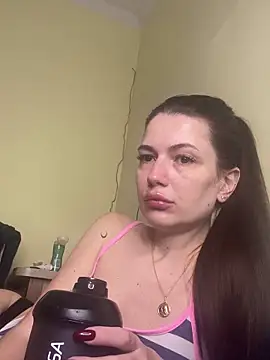 Cute Erika online show from December 17, 2025, 12:22 pm